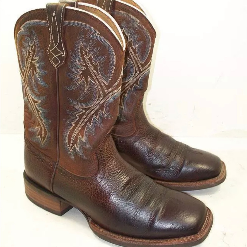 Men’s Ariat Boots size 9